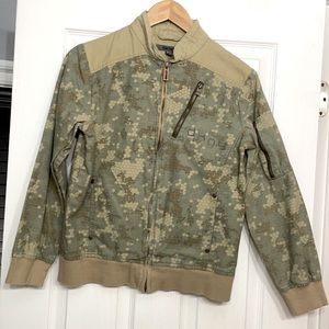 DKNY Cotton Camo Jacket with Zippers Size Medium